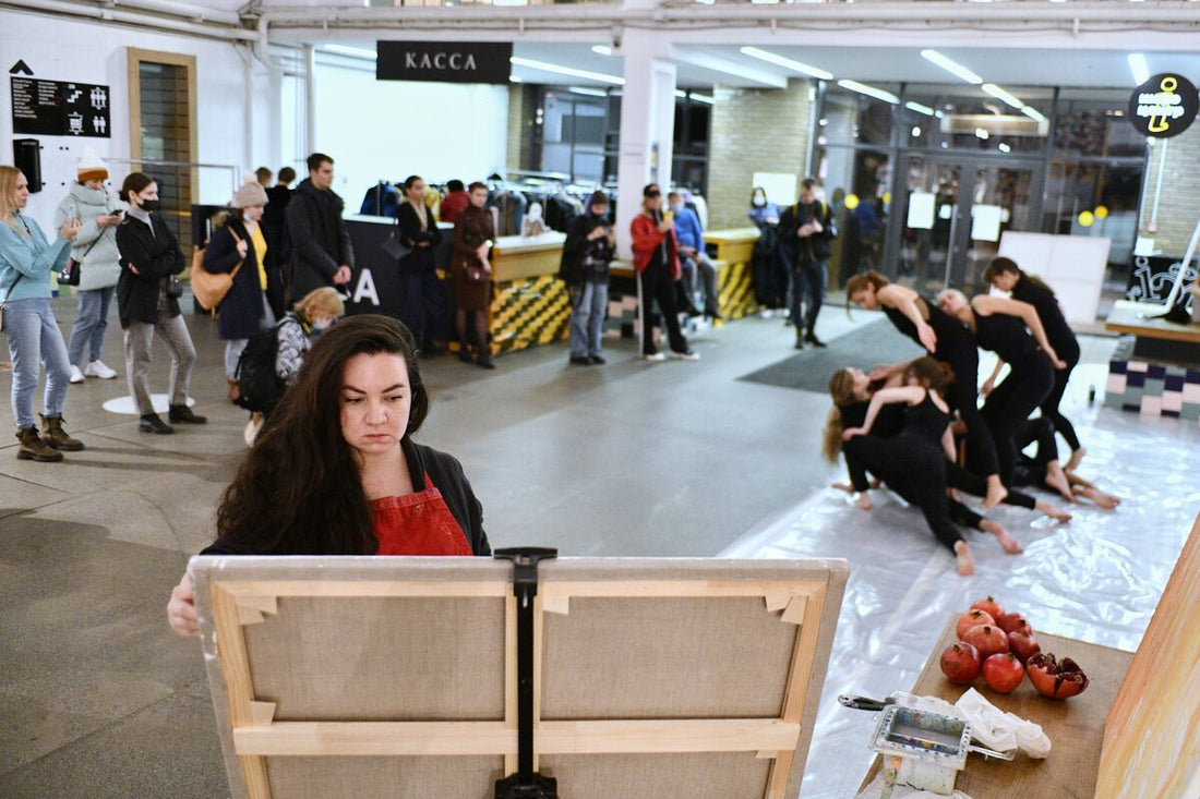 Tracing Presence: Exhibitions & Performances